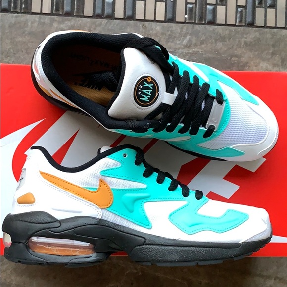 W NIKE AIR MAX2 LIGHT WHITE/AMBER RISE-AURORA GREE - Picture 14 of 16